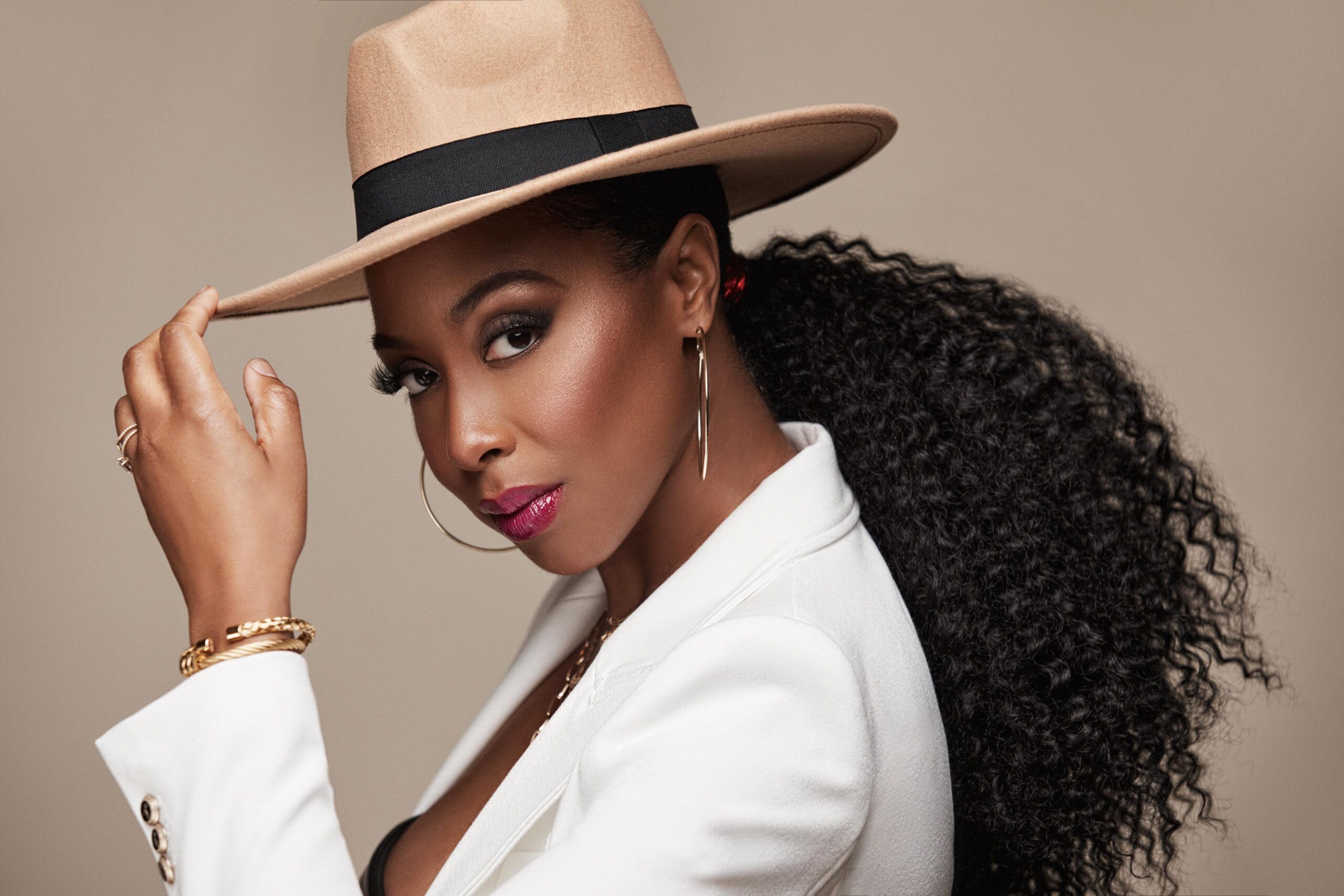 Carolyn Malachi